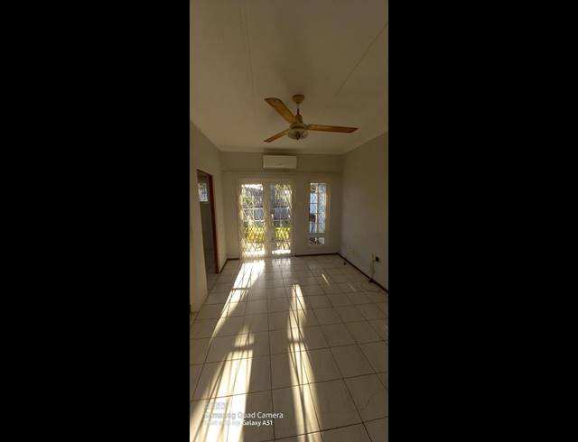 1 BEDROOM PROPERTY TO RENT IN MEER EN SEE
